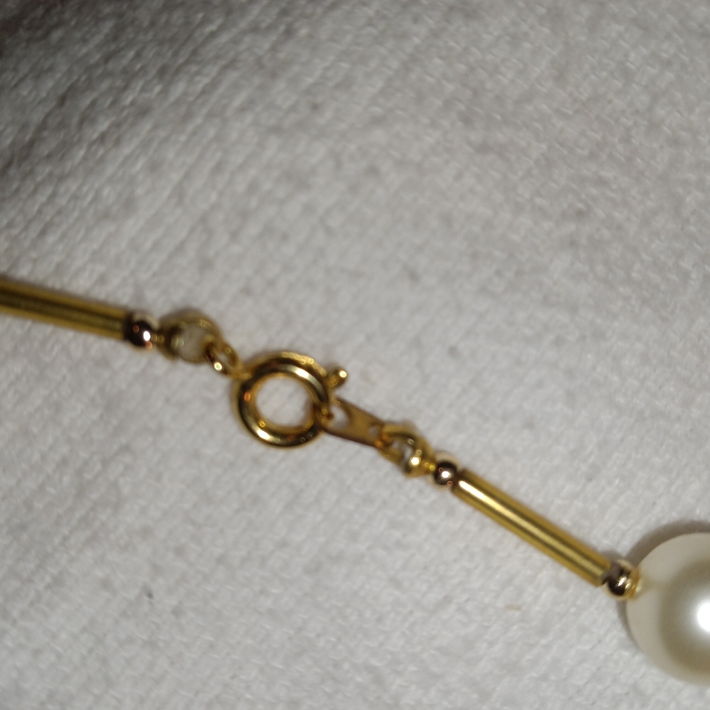Necklace - Picture 4 of 4